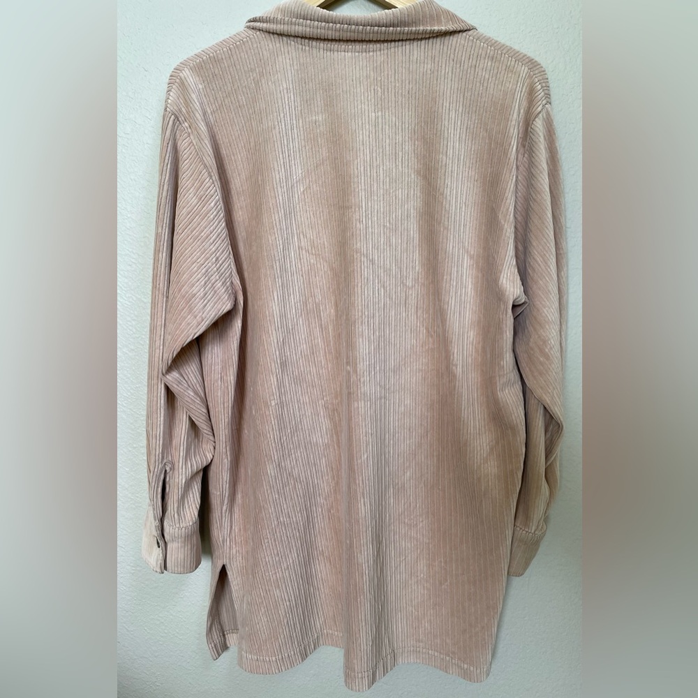 Victoria’s Secret Ribbed Velvet Button Up Sleep Shirt Size S - Picture 2 of 8